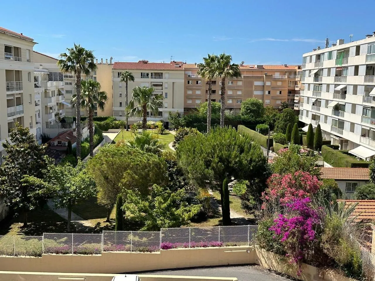 Super Apartment, Parking, Terrace, Lift, Palm Beach, Cannes Lejlighed
